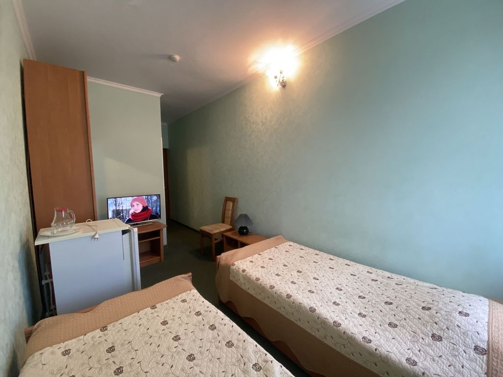 Уют — Двухместный номер с 2 отдельными кроватями Стандарт без балкона