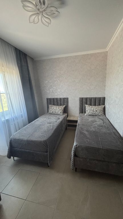 Абрикос — Двухместный номер с 2 отдельными кроватями стандарт