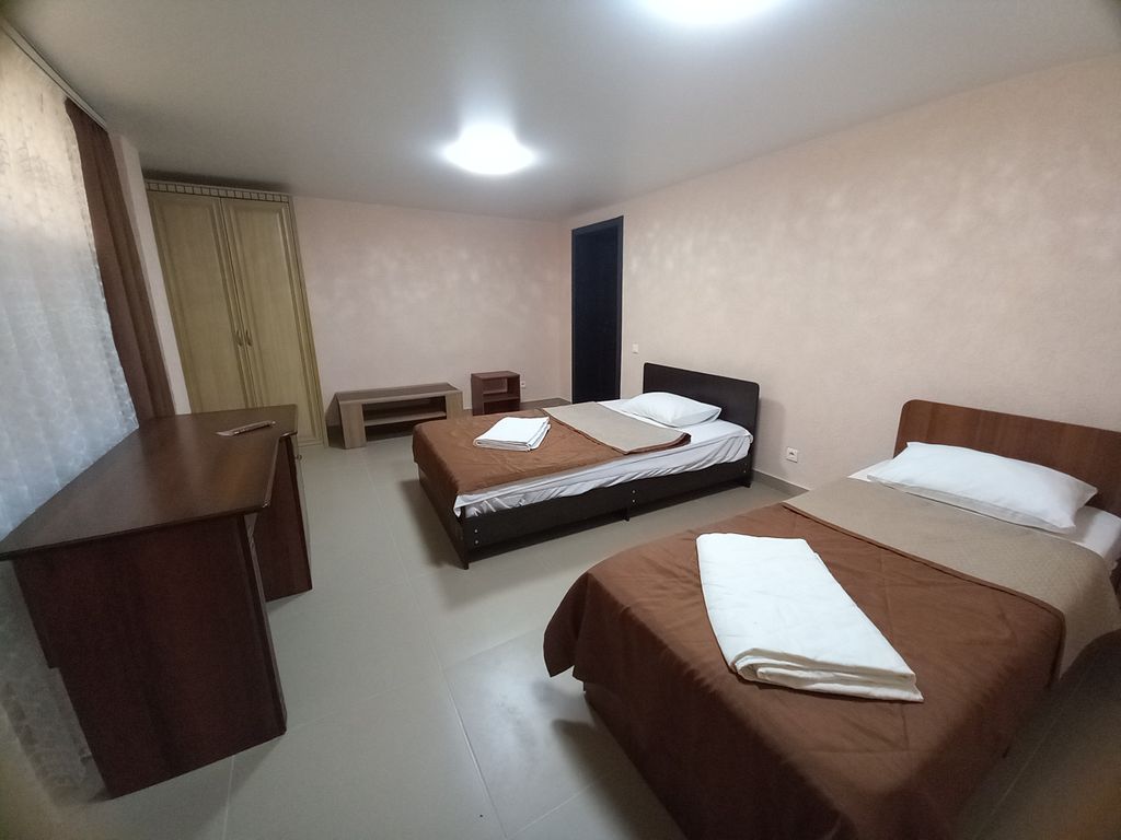 Южная роза — Двухместный номер с 2 отдельными кроватями эконом