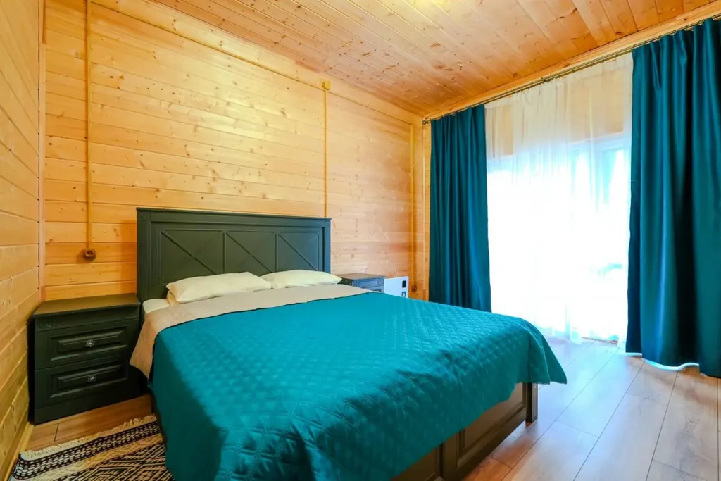 Комната в Домбай