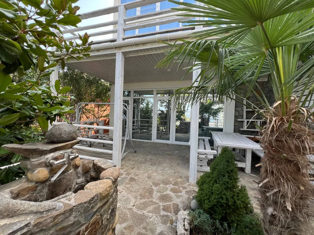 Дом в Алушта