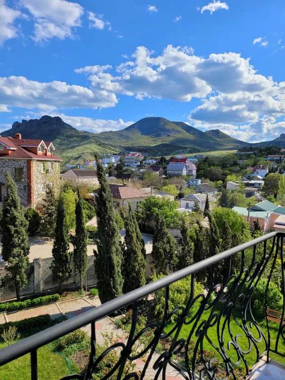 Дом в Коктебель