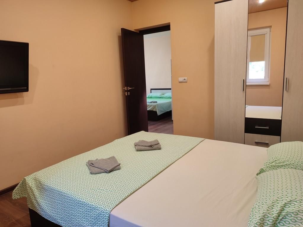 На Горького — Семейный номер полулюкс 4