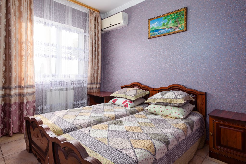 Цветочная поляна — Двухместный номер с 2 отдельными кроватями стандарт