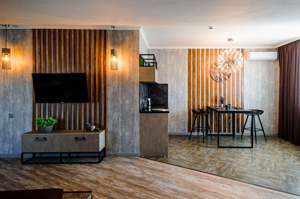 Адук — Трёхместный номер джуниор сюит Лофт